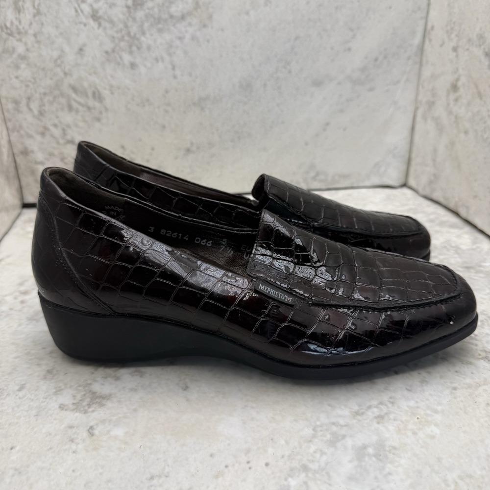 Mephisto Women's Loafers Croc Embossed Patent Leather Slip On Shoes US 7.5